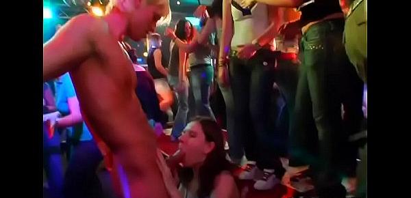 Cheeks in club drilled undress dancer